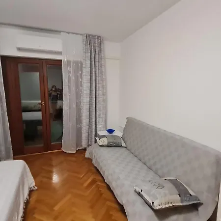 App Reina Crikvenica